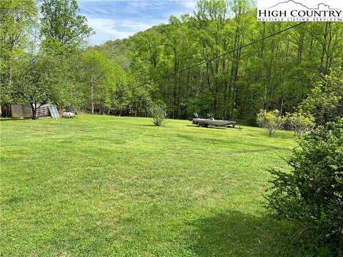 9350 Blackberry Road, Lenoir, NC 28645