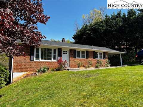 393 Grandview Drive, Sparta, NC 28675