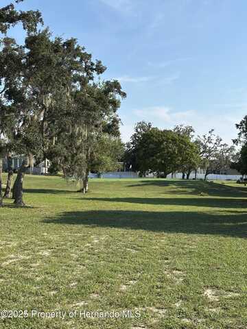 12264 O'brien Avenue, Brooksville, FL 34613
