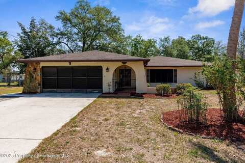 2072 Maguire Avenue, Spring Hill, FL 34608