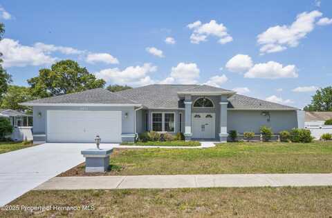 10235 Skyland Street, Spring Hill, FL 34608