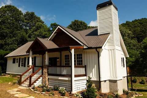 39 Jackson Drive, Highlands, NC 28741