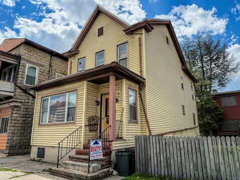 1022 Washington St, Huntingdon, PA 16652
