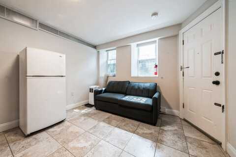 6307 BROADWAY, West New York, NJ 07093