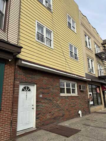 387 AVENUE C, Bayonne, NJ 07002