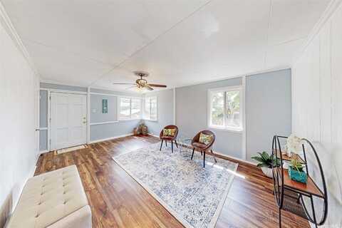 201 N Circle Mauka Street, Wahiawa, HI 96786