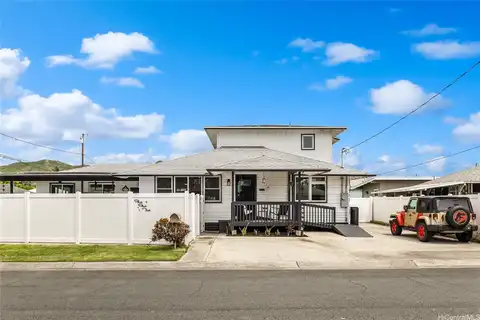 552 Kalolina Street, Kailua, HI 96734