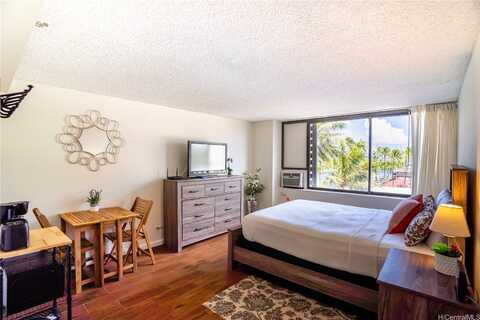 444 Niu Street, Honolulu, HI 96815