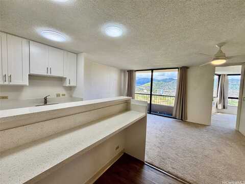 320 Liliuokalani Avenue, Honolulu, HI 96815
