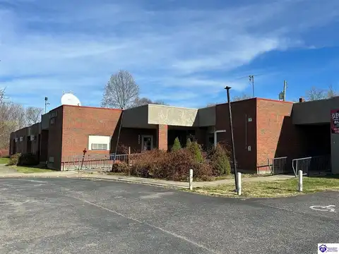 9050 New Jackson Highway, Magnolia, KY 40257