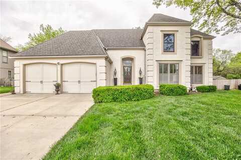 14732 S Village Drive, Olathe, KS 66062