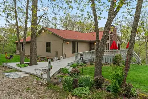 2801 E State Route 2 Highway, Cleveland, MO 64734
