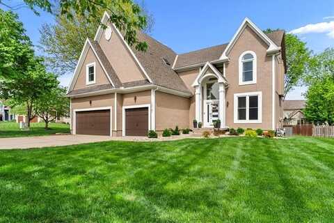 13101 HEMLOCK Street, Overland Park, KS 66213