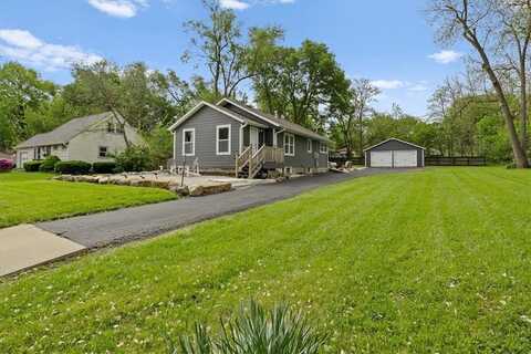 8921 W 80th Street, Overland Park, KS 66204