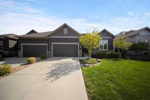 19521 W 100th Street, Lenexa, KS 66220