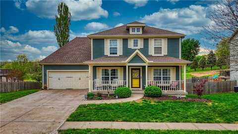 17900 Sunset Drive, Weston, MO 64098