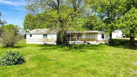 2250 Whipple Road, Bates City, MO 64011