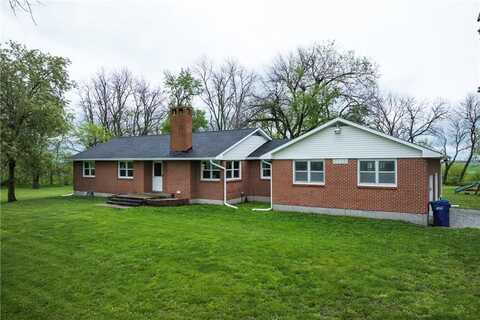 15600 32nd St Road, Green Ridge, MO 65332