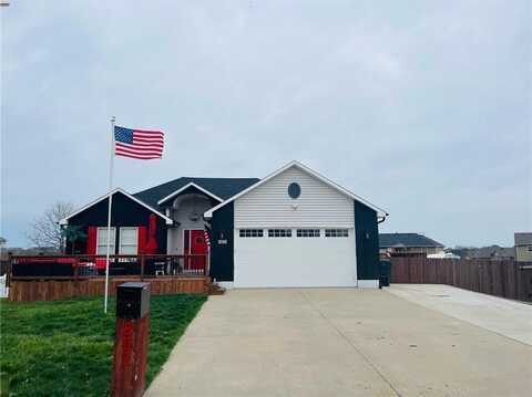 802 SW Crestview Court, Grain Valley, MO 64029