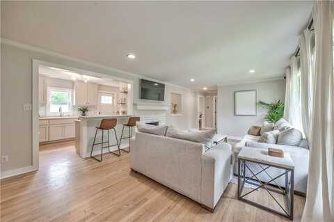 8121 W 55th Terrace, Mission, KS 66202