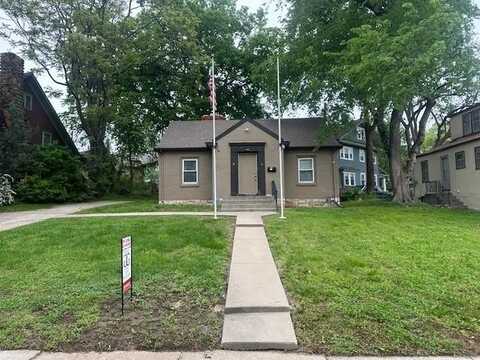 1314 Manheim Road, Kansas City, MO 64109
