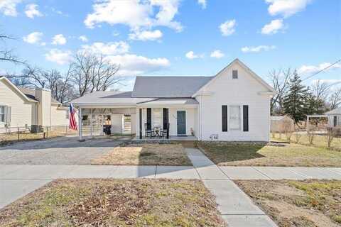 207 E Washington Street, Kearney, MO 64060