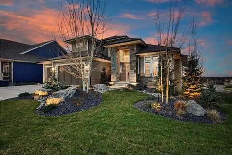 11212 W 170th Place, Overland Park, KS 66221