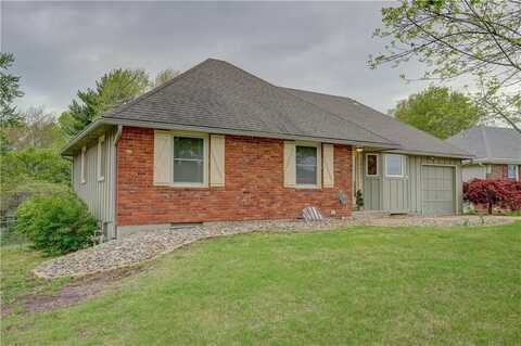 1002 SW Orrington Place, Lees Summit, MO 64081