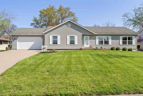 108 Fairview Drive, Wellman, IA 52356