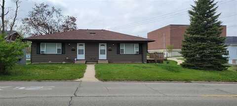 360-370 15th St, Marion, IA 52302