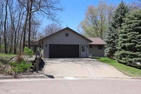 9 Grandview Drive, Estherville, IA 51334