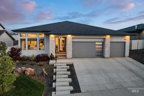 1077 E Crest Ridge Dr, Meridian, ID 83642