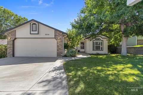 2208 S Ivy St, Nampa, ID 83686