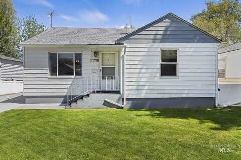 312 Maple St, Nampa, ID 83686