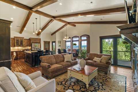 3801 S Carpenter Loop, Post Falls, ID 83854