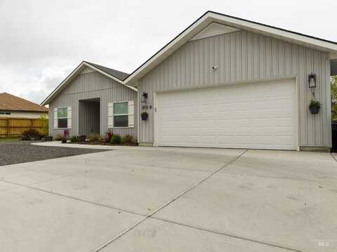 808 Adell Ave, Filer, ID 83328