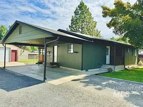 1721 Cedar Drive, Lewiston, ID 83501