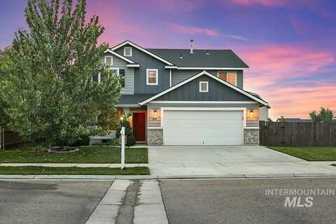 915 Ione Ave, Middleton, ID 83644