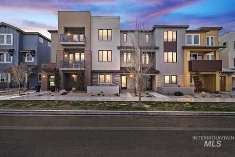 3785 E Parkcenter Blvd, Boise, ID 83716