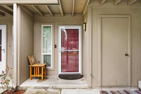 232 N Eagle Glen Ln, Eagle, ID 83616