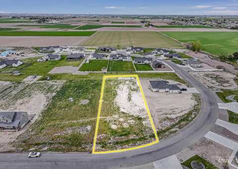 3841 Susan Circle E, Hansen, ID 83334