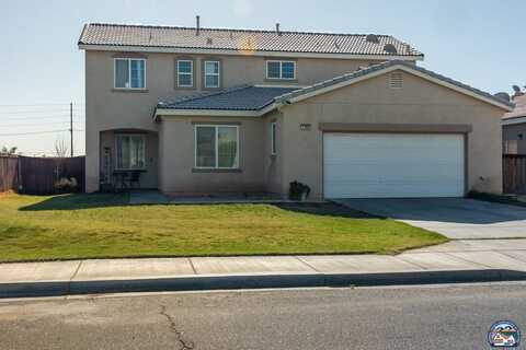 1184 N Maple Ave, Heber, CA 92249