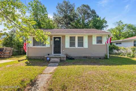 426 New River Drive, Jacksonville, NC 28540