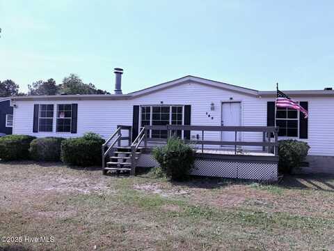 165 Oyster Lane, Hubert, NC 28539