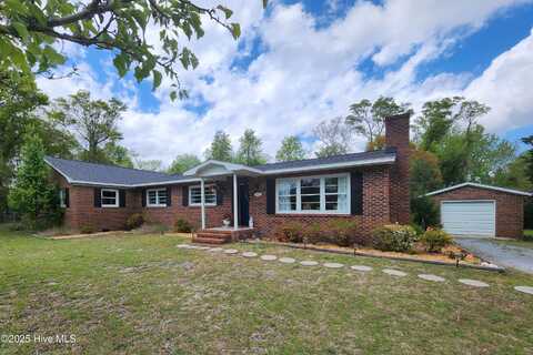 167 Peninsula Manor Road, Hubert, NC 28539