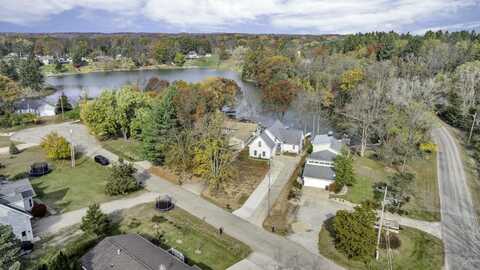 11262 Lemott Circle, Jerome, MI 49249