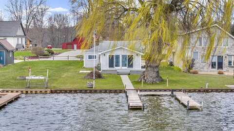 8033 S Portage Road, Jackson, MI 49201