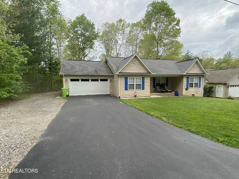 5008 Chinook Lane, Crossville, TN 38572
