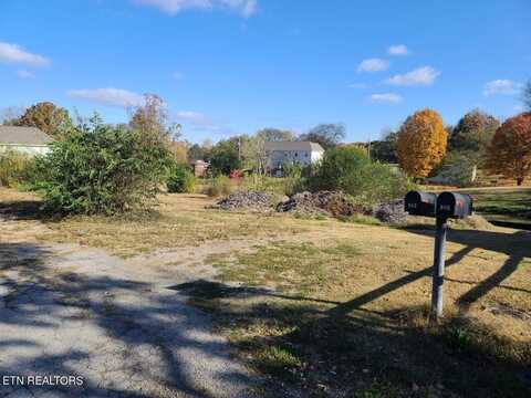 722 Auburn Drive, Maryville, TN 37801
