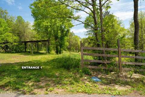 674 Paint Rock Valley Rd, Philadelphia, TN 37846